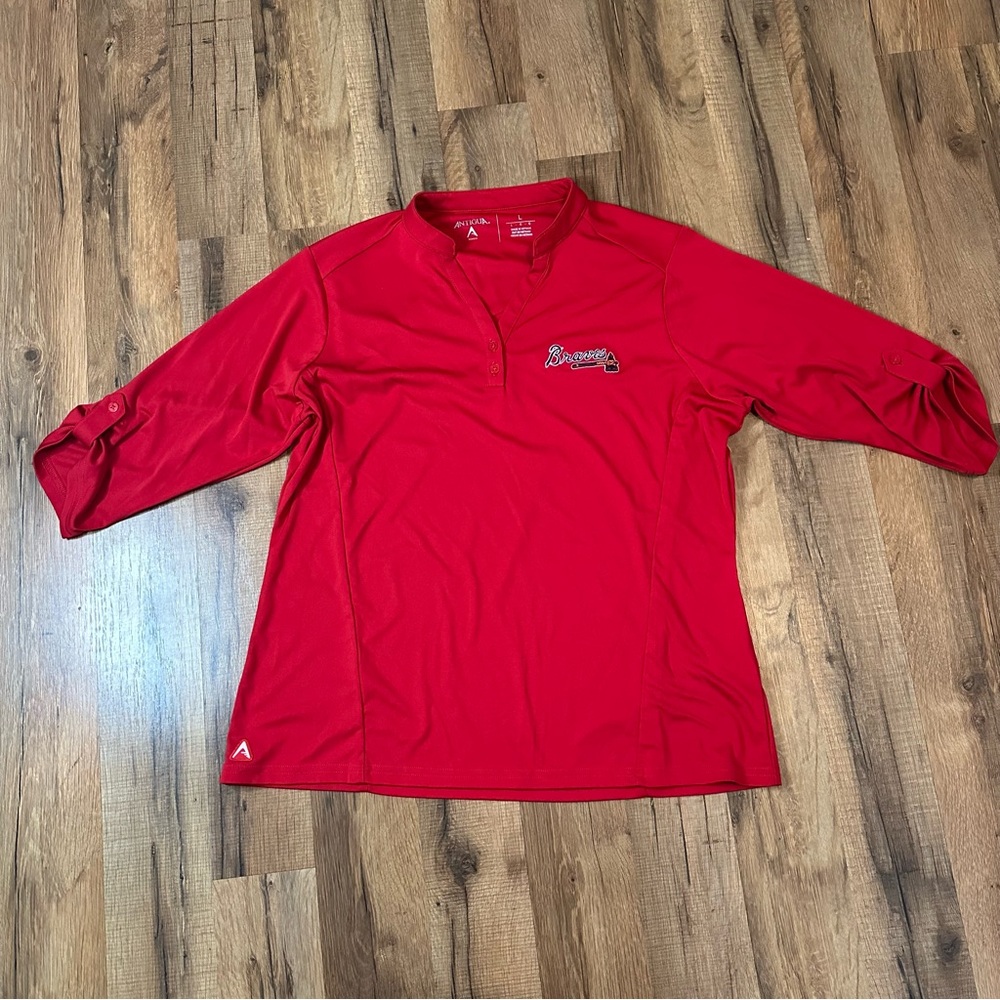 Anitgua Atlanta Braves Women’s Red Quarter Sleeve Polo Shirt